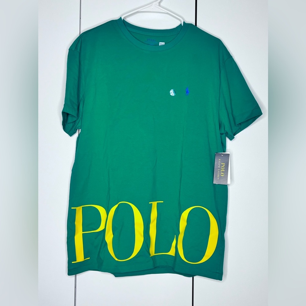 New simple green polo